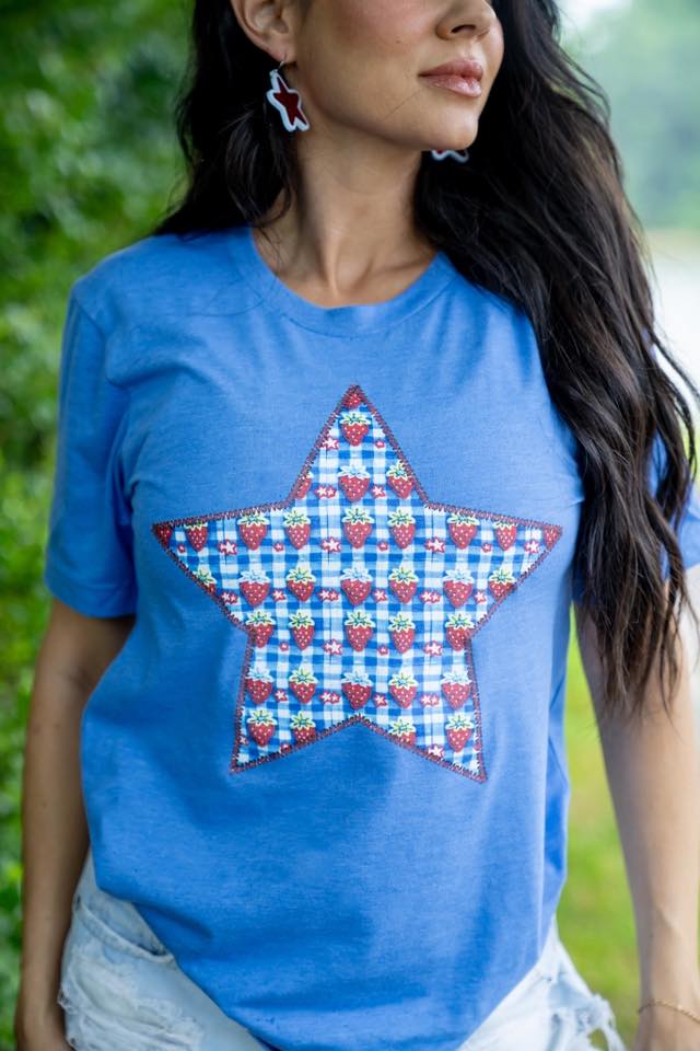 Graphic Tees Very Berry USA