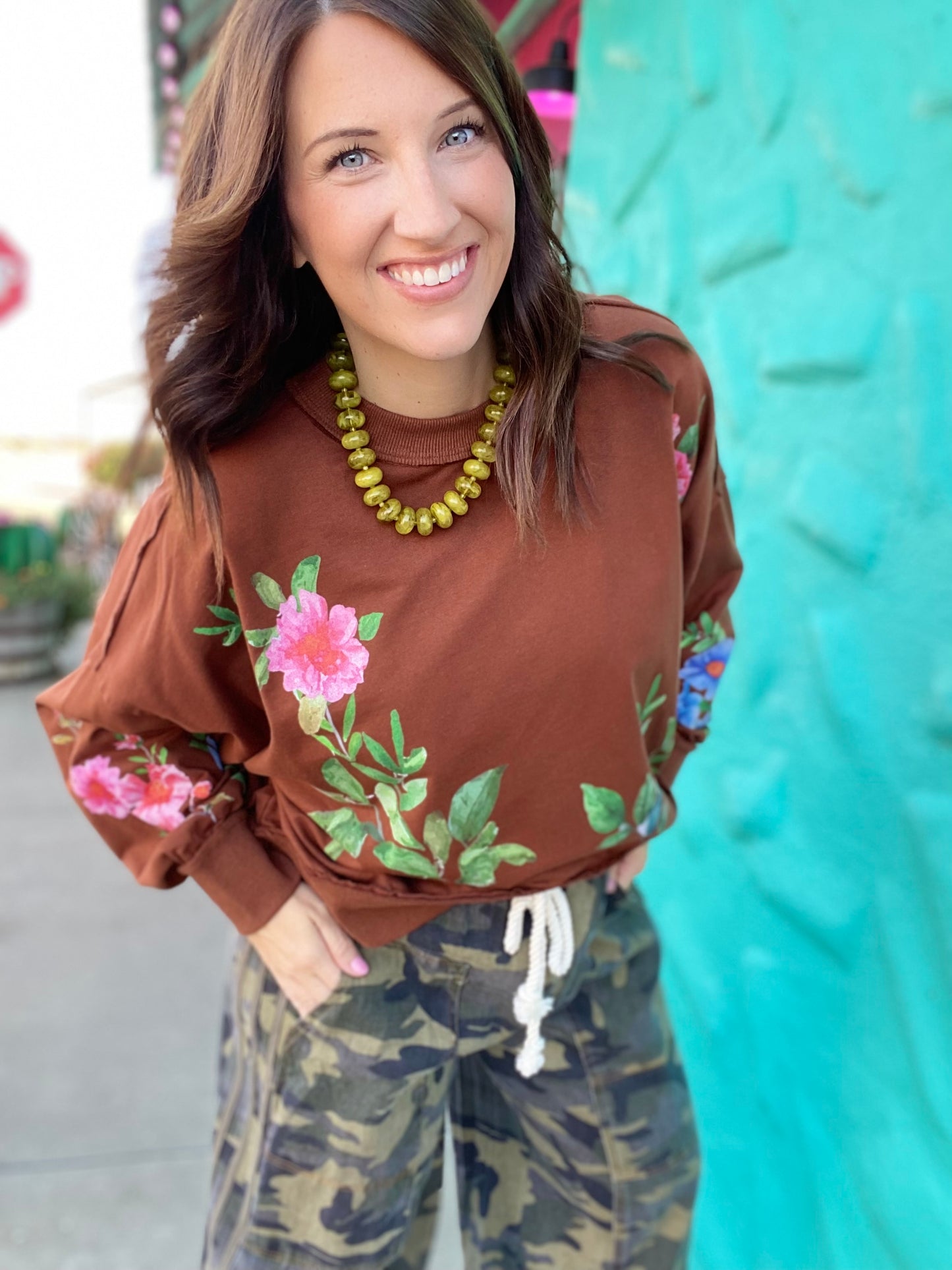 Vintage Floral Pullover