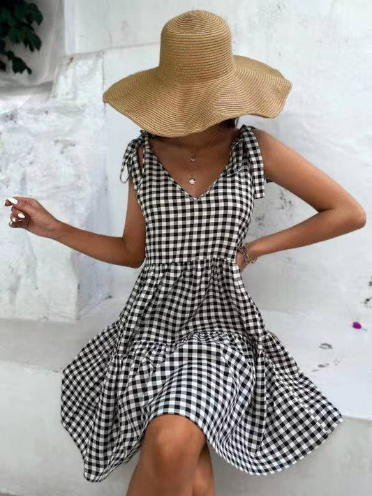 Gingham Ruffle Dress Black White / S