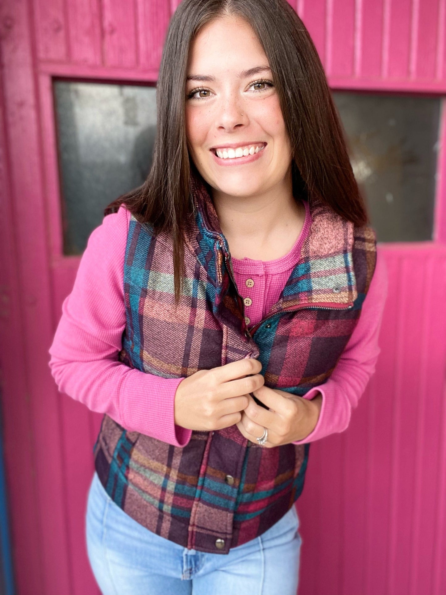 Outerwear Daevi Plaid Puff Vest- Blue