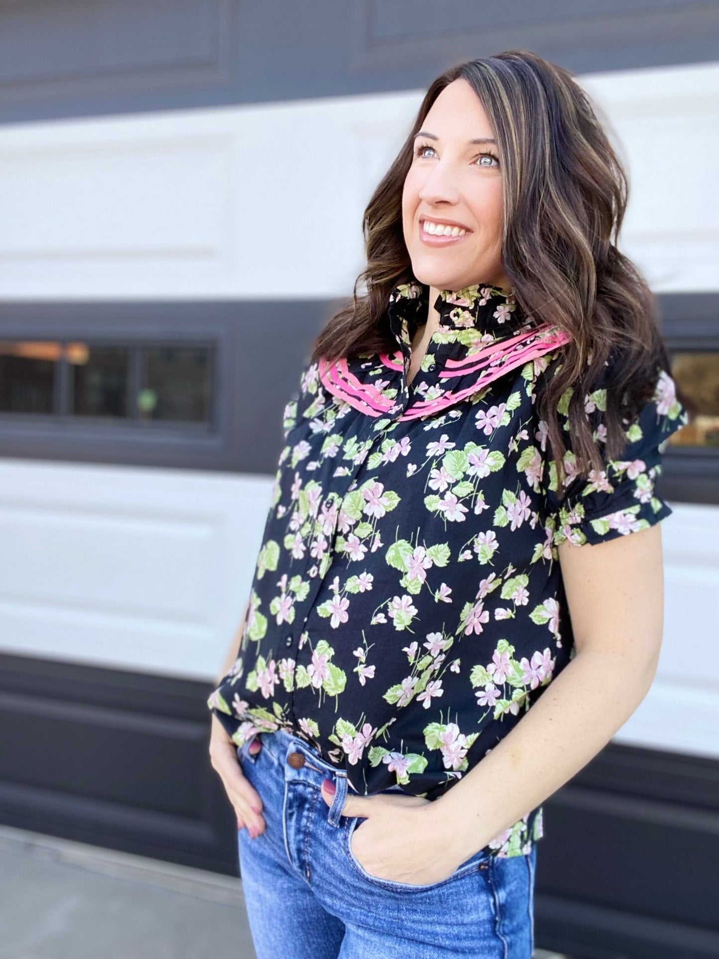 Tops Leena Oversized Collar Blouse