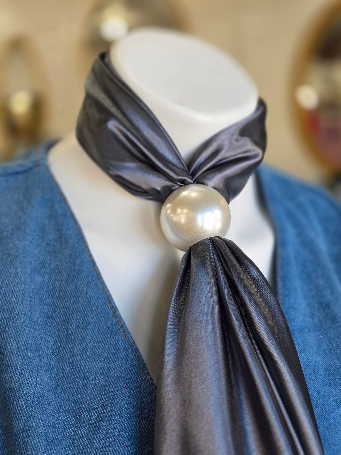 Pearl Scarf Slide JUMBO
