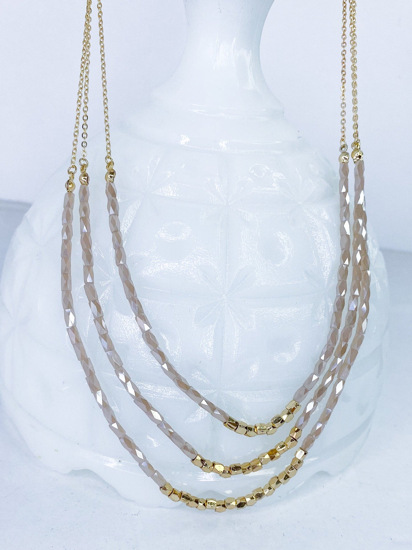 Necklaces Taupe and Gold Triple Necklace
