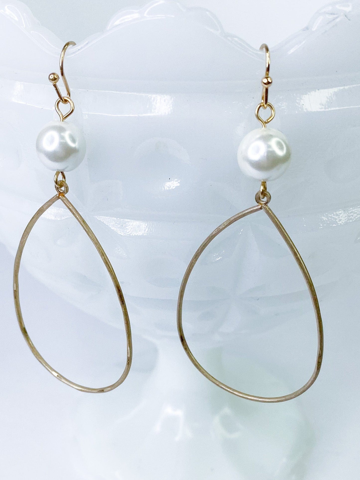 Earrings Pearl and Gold Teardrop Earring